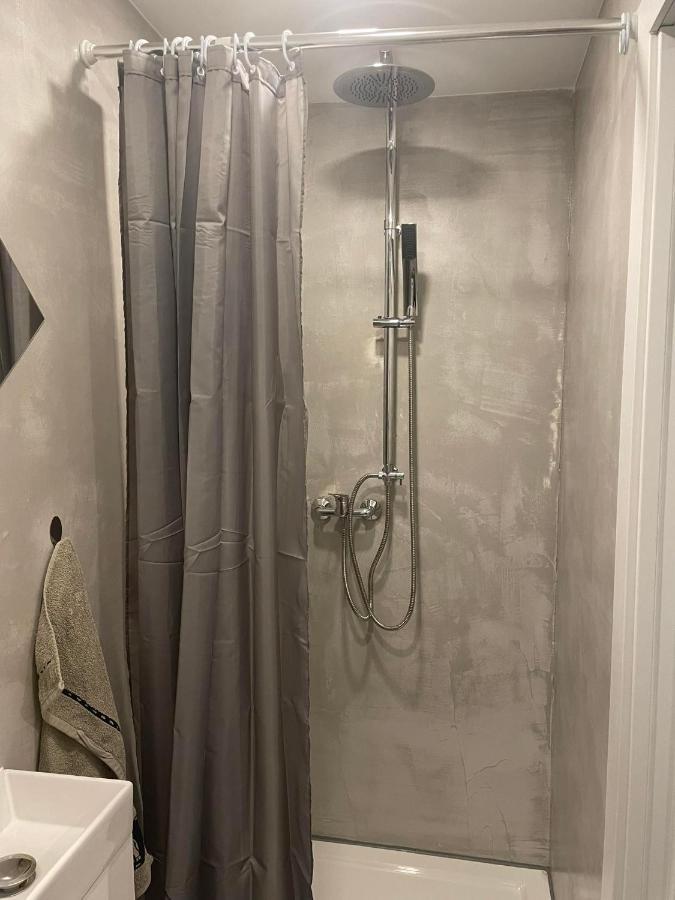 Apartments Nina โคเปร์ ภายนอก รูปภาพ