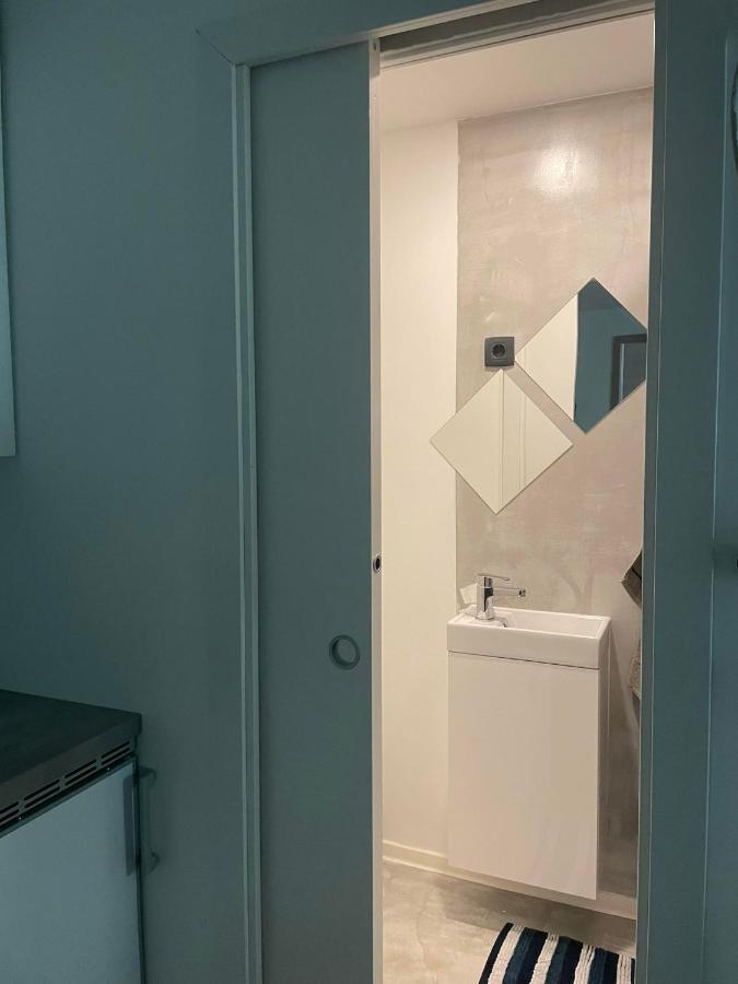 Apartments Nina โคเปร์ ภายนอก รูปภาพ